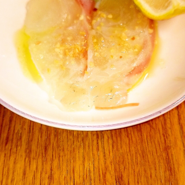 鯛のお刺身で作る、ゆず風味のカルパッチョ